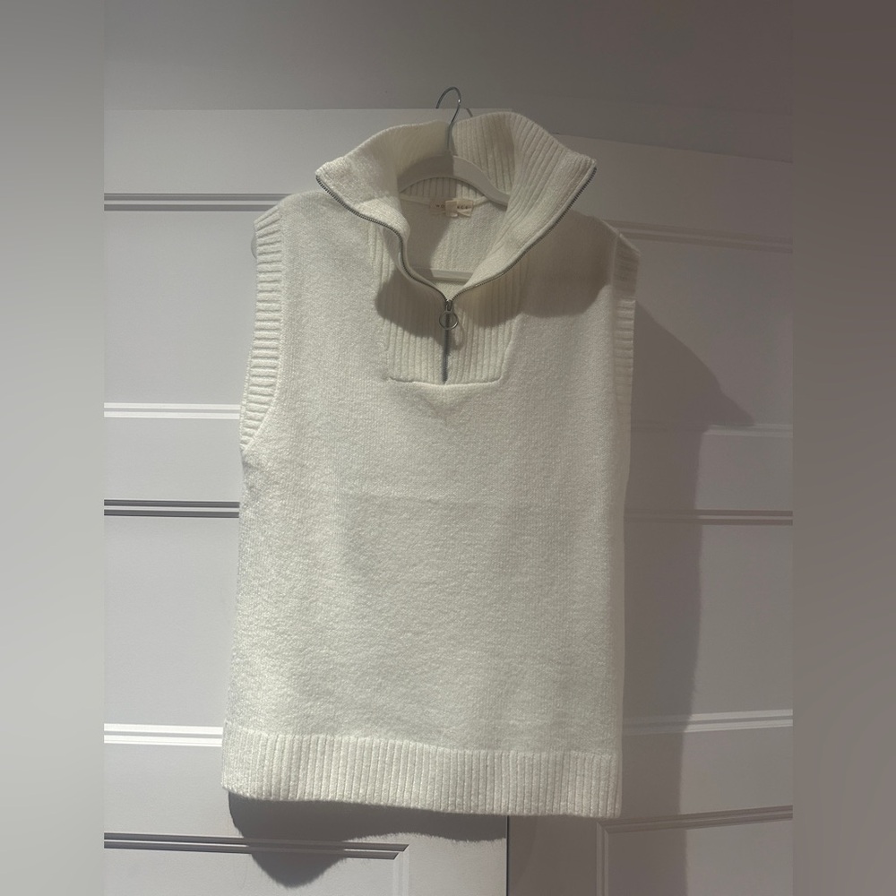 Women's Cream Sweater Vest Womance